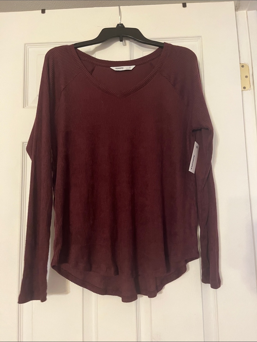 Sonoma Ribbed V-Neck Long Sleeve Top - Deep Wine